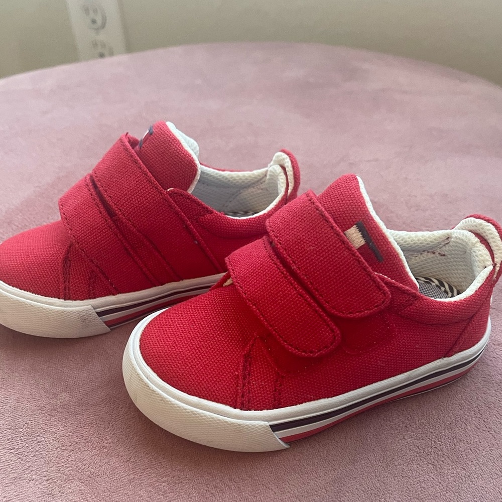 Brand New-Toddler Boy Sneakers-Size 5c Red Tommy Hilfiger